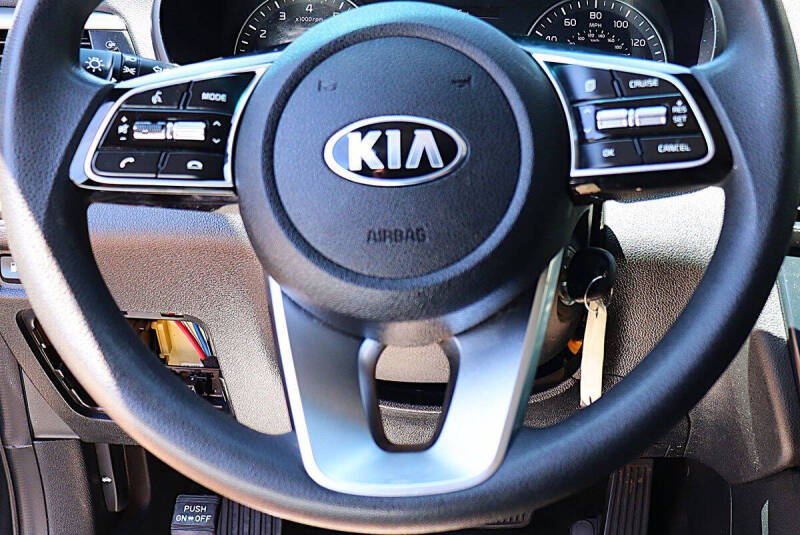 2020 Kia Optima LX
