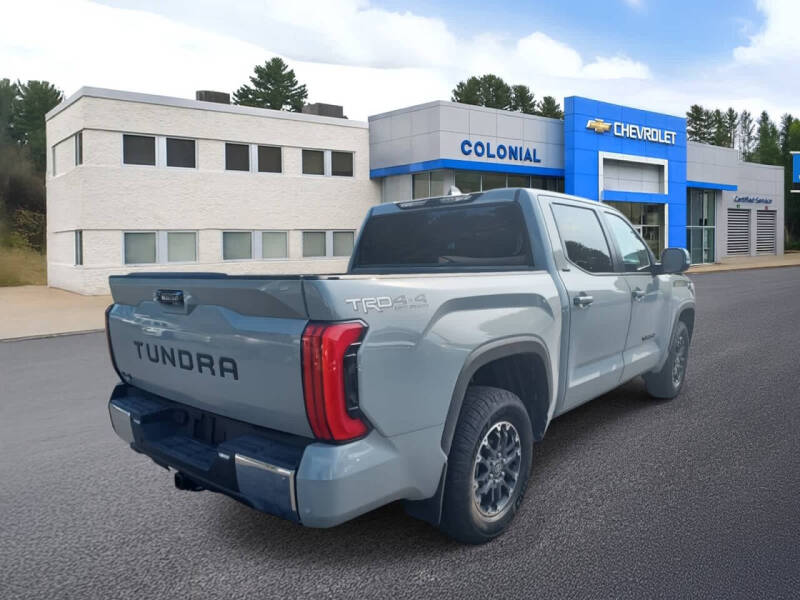 2025 Toyota Tundra SR5