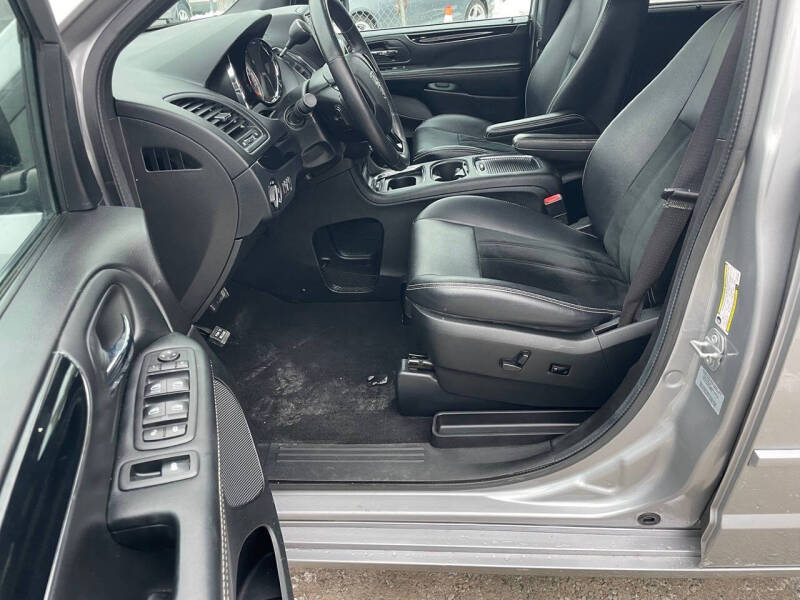 2017 Dodge Grand Caravan SXT