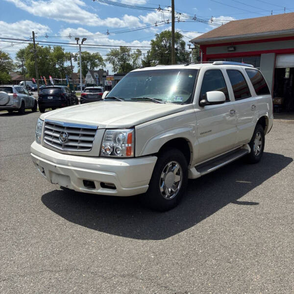 2004 Cadillac Escalade