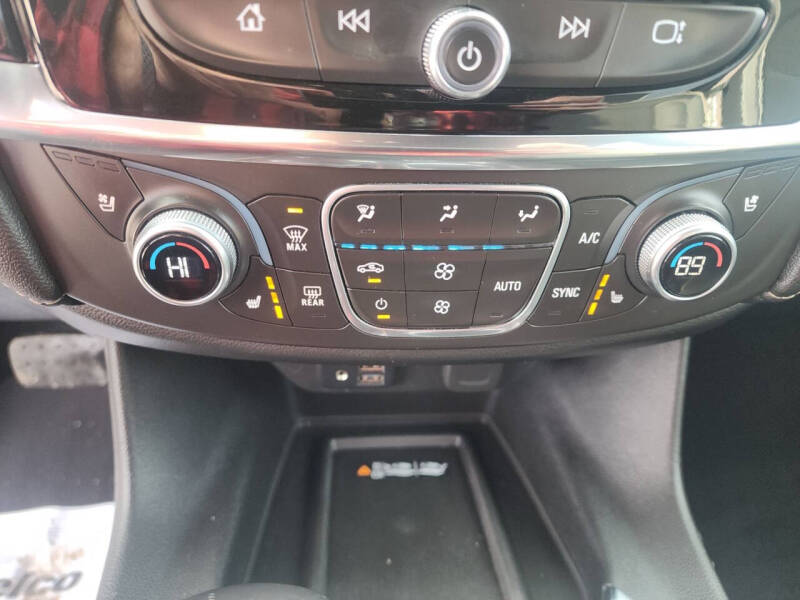 2022 Chevrolet Traverse Premier