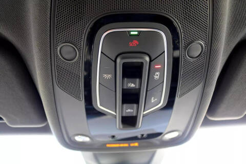 2020 Audi Q8 quattro Premium Plus 55 TFSI