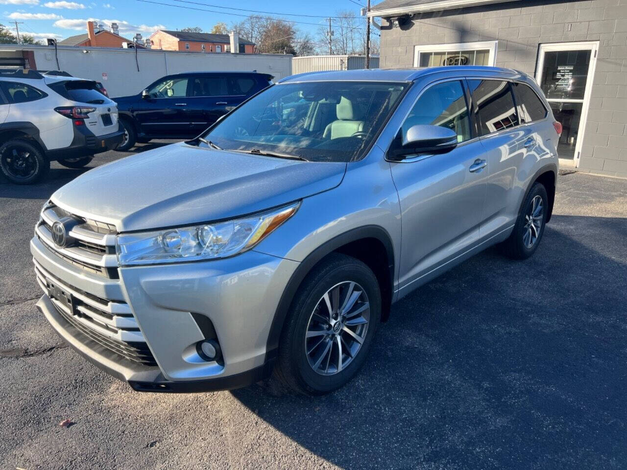 2017 Toyota Highlander for sale in East Longmeadow, MA James Motors Inc.