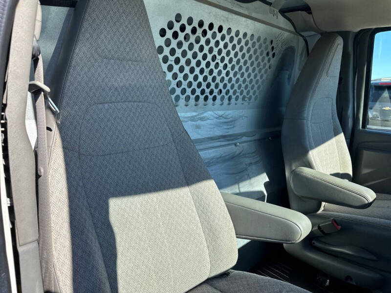 2016 Chevrolet Express 2500