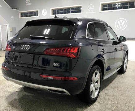 2018 Audi Q5 2.0T quattro Premium Plus