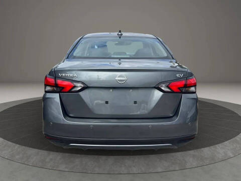 2024 Nissan Versa SV