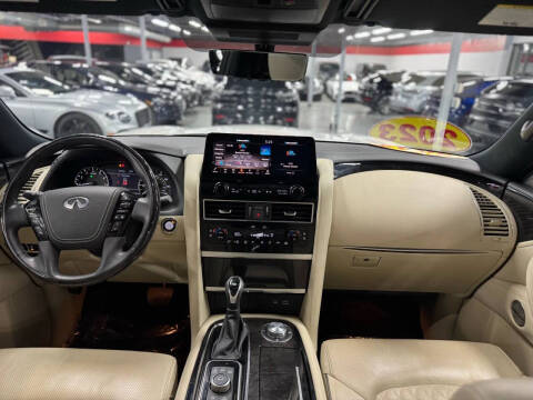 2023 Infiniti QX80 Sensory