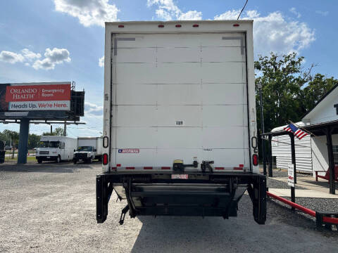 2016 Freightliner M2 106