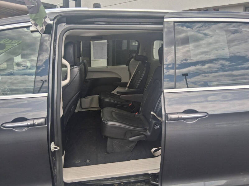 2020 Chrysler Pacifica Limited