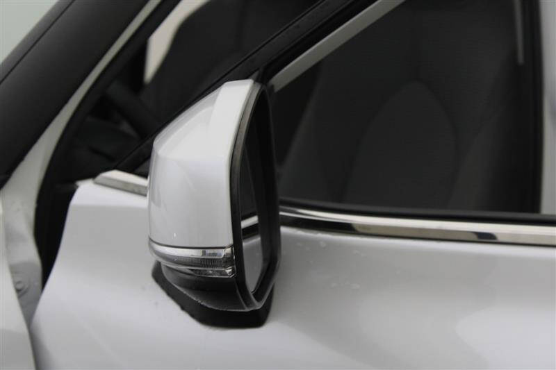 2022 Toyota Highlander L