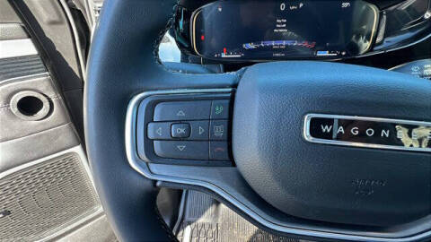 2023 Jeep Wagoneer Carbide