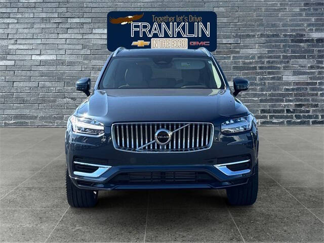 2024 Volvo XC90 Recharge T8 Core Bright Theme