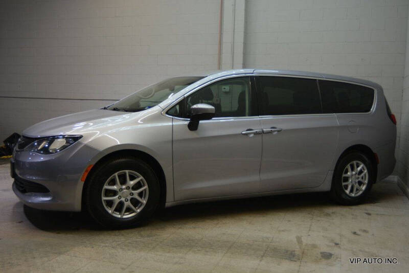 2017 Chrysler Pacifica Touring