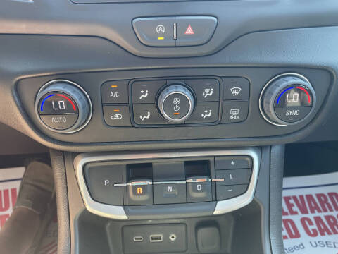 2024 GMC Terrain SLE