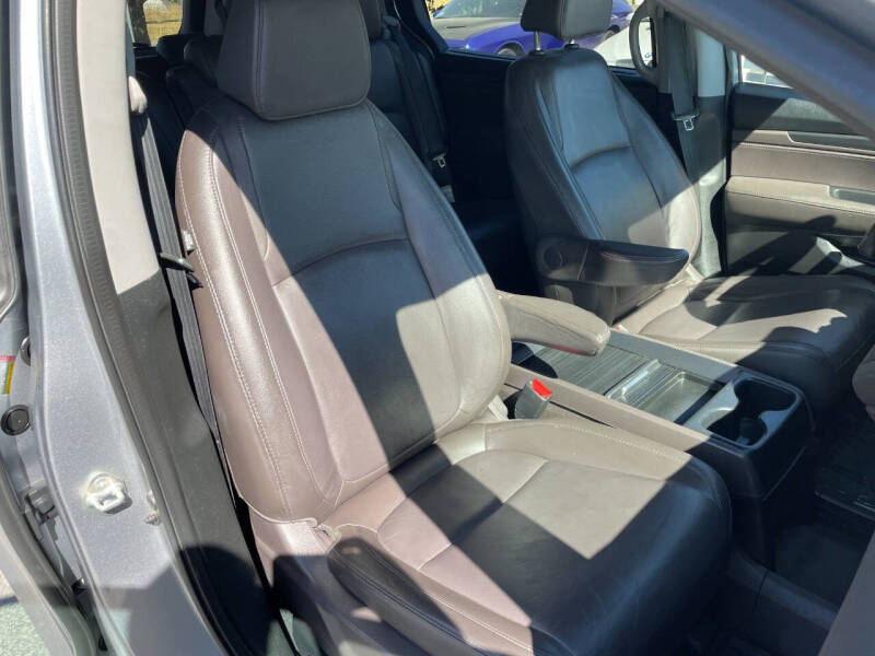 2019 Honda Odyssey EX-L photo 28