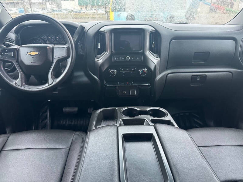 2019 Chevrolet Silverado 1500 for sale at Moxie Motor Cars in Mcallen TX