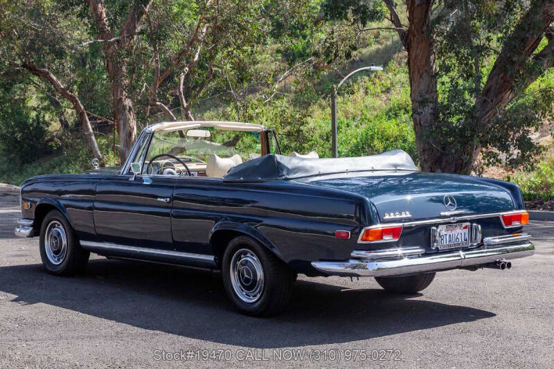 1969 Mercedes-Benz 280-Class