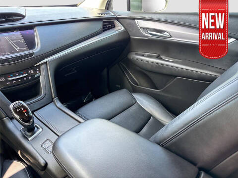 2019 Cadillac XT5 Premium Luxury