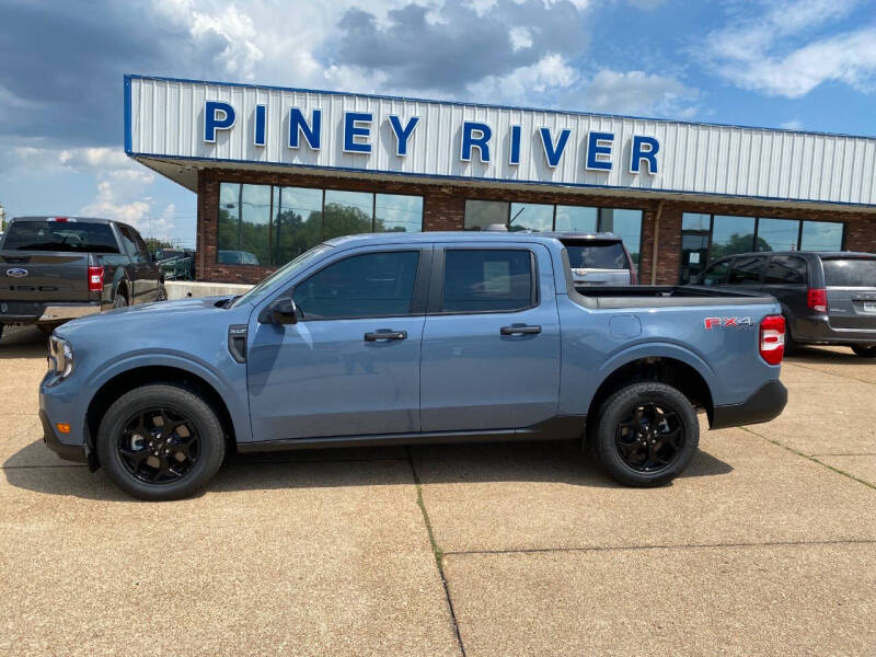 2025 Ford Maverick XLT's photo