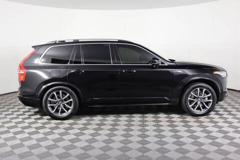 2018 Volvo XC90 T6 Momentum