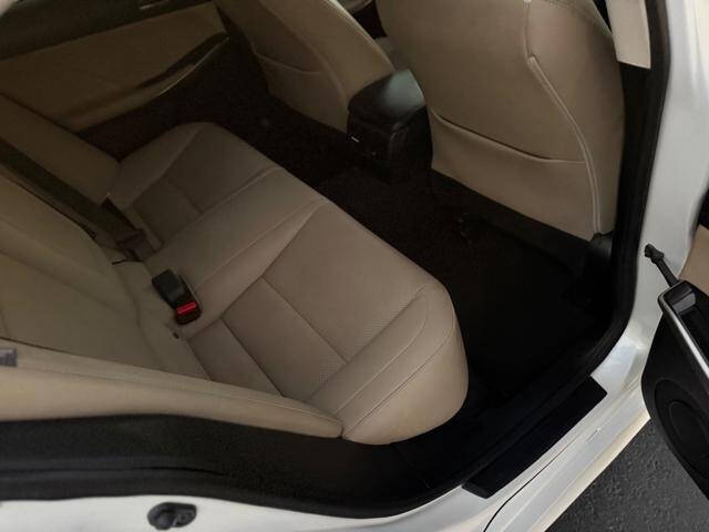 2019 Lexus IS 300