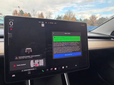 2020 Tesla Model 3 Standard Range