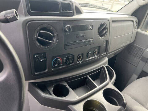 2013 Ford E-Series E-150