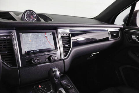 2016 Porsche Macan S