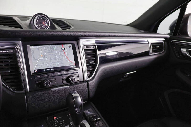 2016 Porsche Macan S