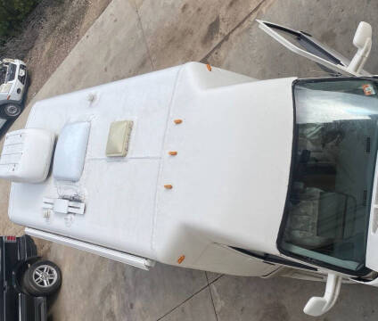 2002 Winnebago Rialta