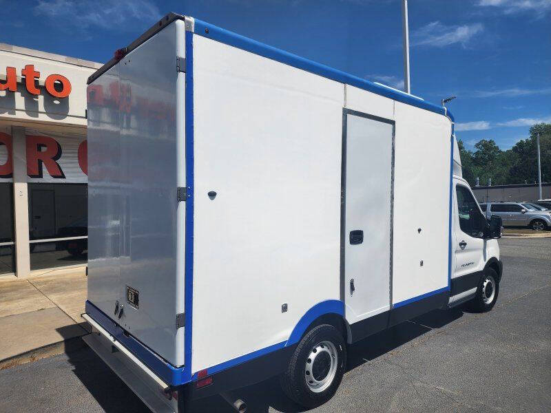 2022 Ford Transit
