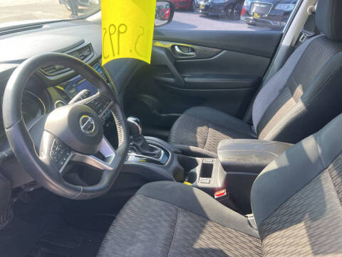 2018 Nissan Rogue S