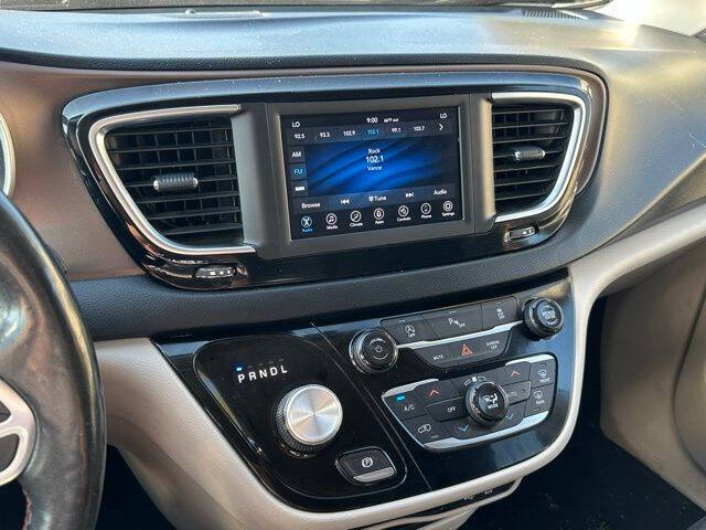 2019 Chrysler Pacifica Touring L