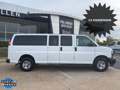 2022 Chevrolet Express LS 3500