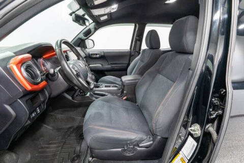 2016 Toyota Tacoma TRD Sport