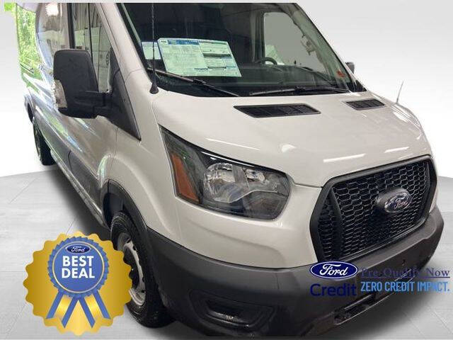 2025 Ford Transit 250