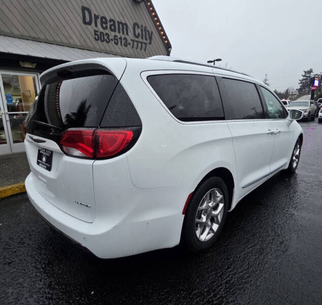 2017 Chrysler Pacifica Limited