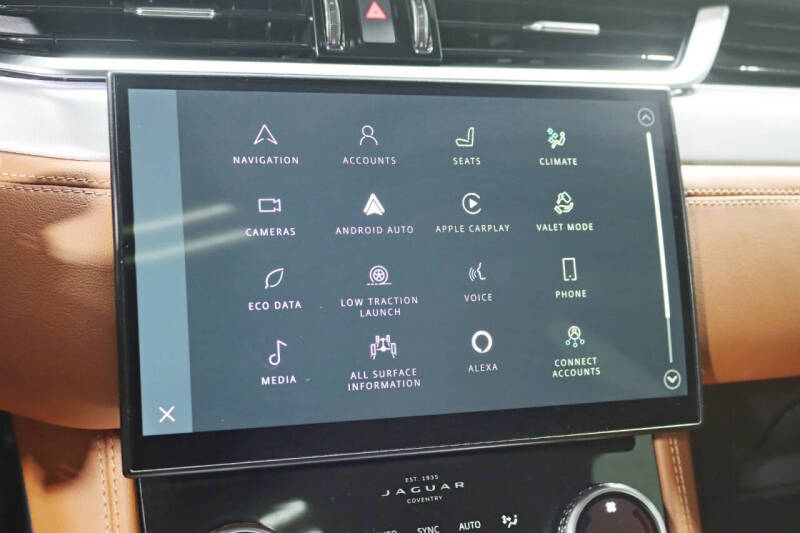 2024 Jaguar F-PACE P250 R-Dynamic S