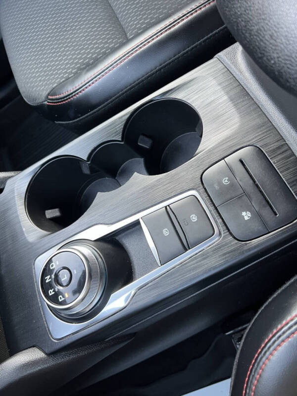 2025 Ford Escape ST-Line