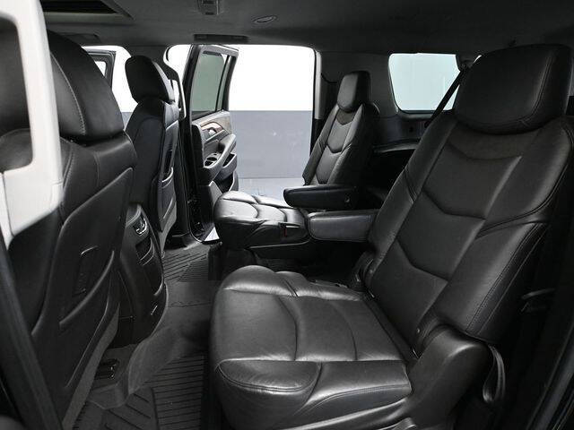 2019 Cadillac Escalade ESV Luxury