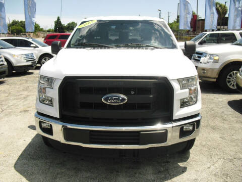 2015 Ford F-150 for sale at SUPERAUTO AUTO SALES INC in Hialeah FL