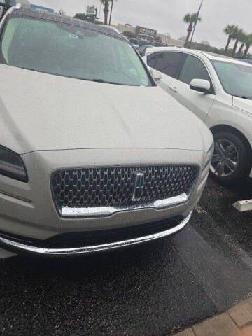 2021 Lincoln Nautilus Reserve