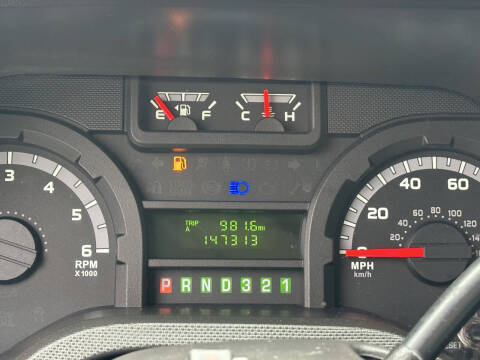 2016 Ford E-Series E-350 SD