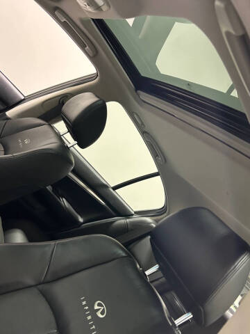 2011 Infiniti G25 Sedan x