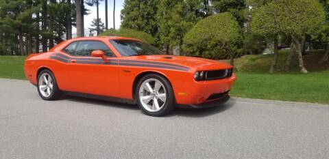 2013 Dodge Challenger for sale at Classic Motor Sports in Merrimack NH