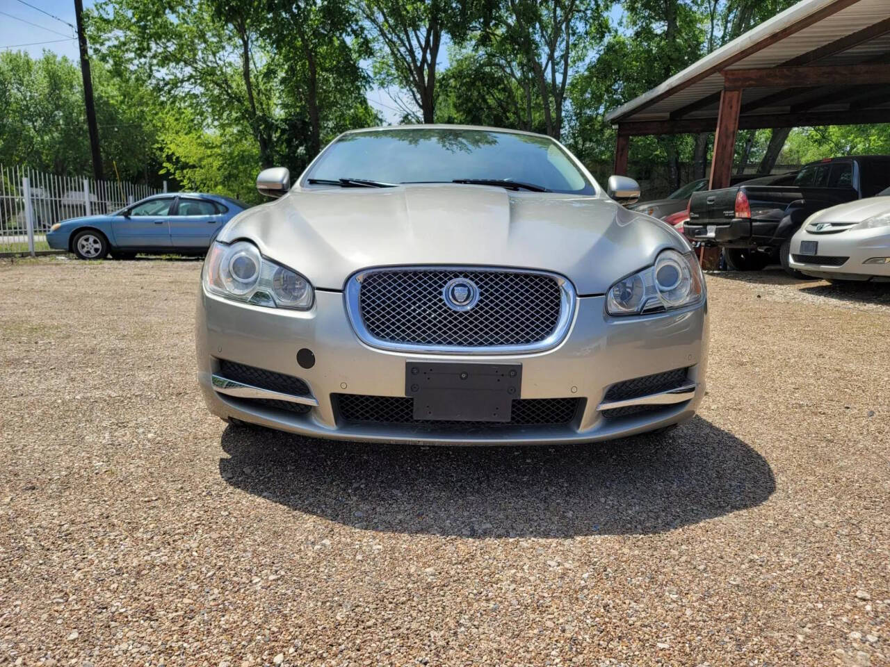 2011 Jaguar XF for sale at AUTHE VENTURES AUTO in Red Oak, TX