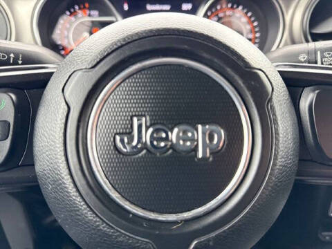 2020 Jeep Gladiator Sport