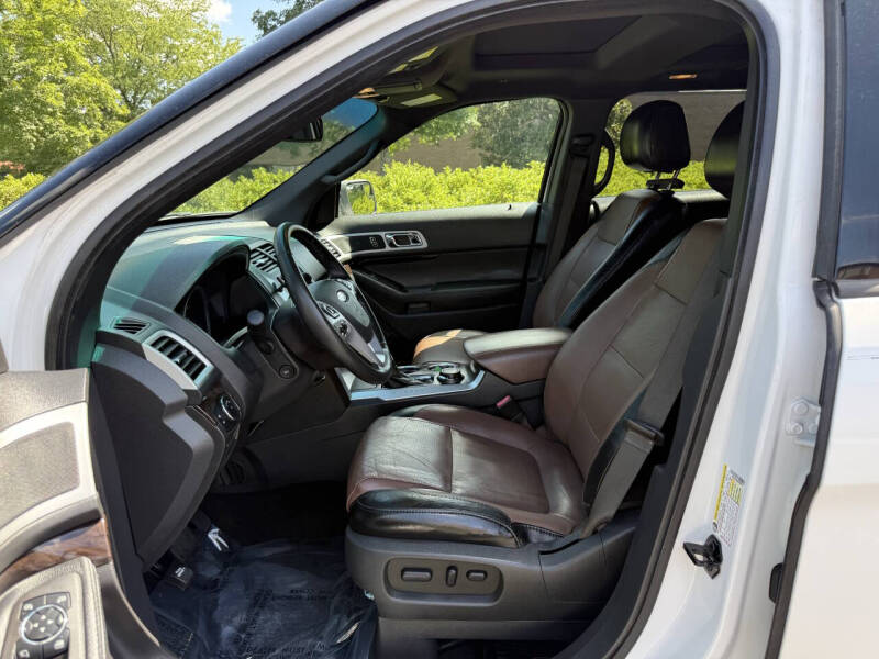 2011 Ford Explorer Limited