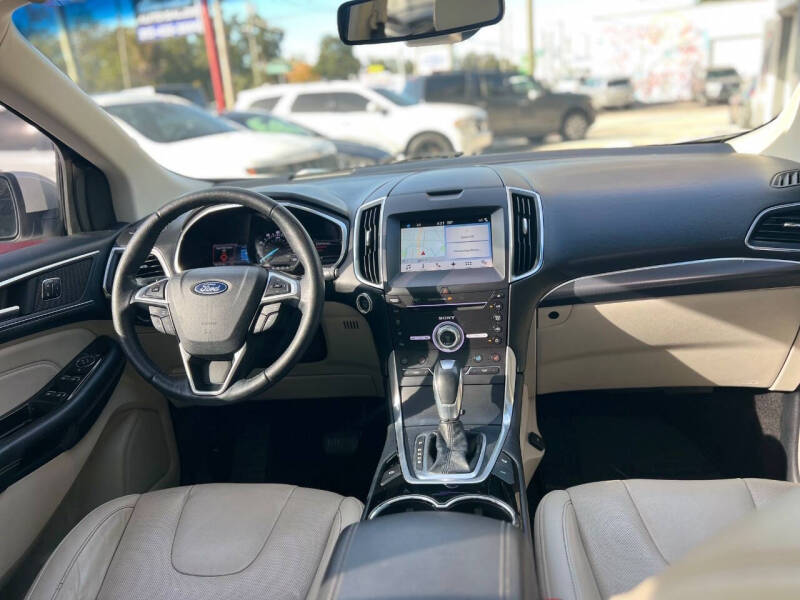 2018 Ford Edge Titanium