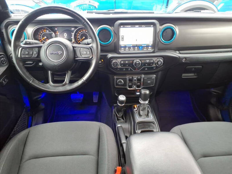 2022 Jeep Gladiator Willys